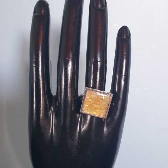 Very Unique Bold Vintage Faux Yellow Opal German Silver Ring - Picture 7 of 11